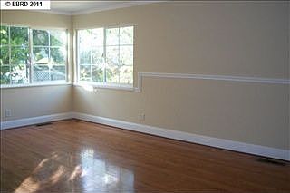 4th image of 2743 Wiswall Dr