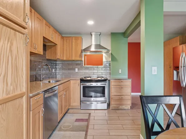 3461 Kent St APT 1209, Shoreview, MN 55126