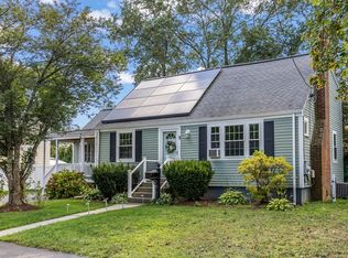 11 Glen Ln, Randolph, MA 02368