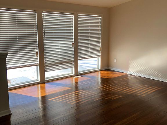 3rd image of 15100 Northfield Blvd