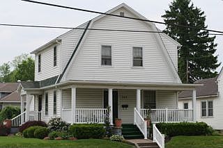 1st image of 347 Piatt Ave