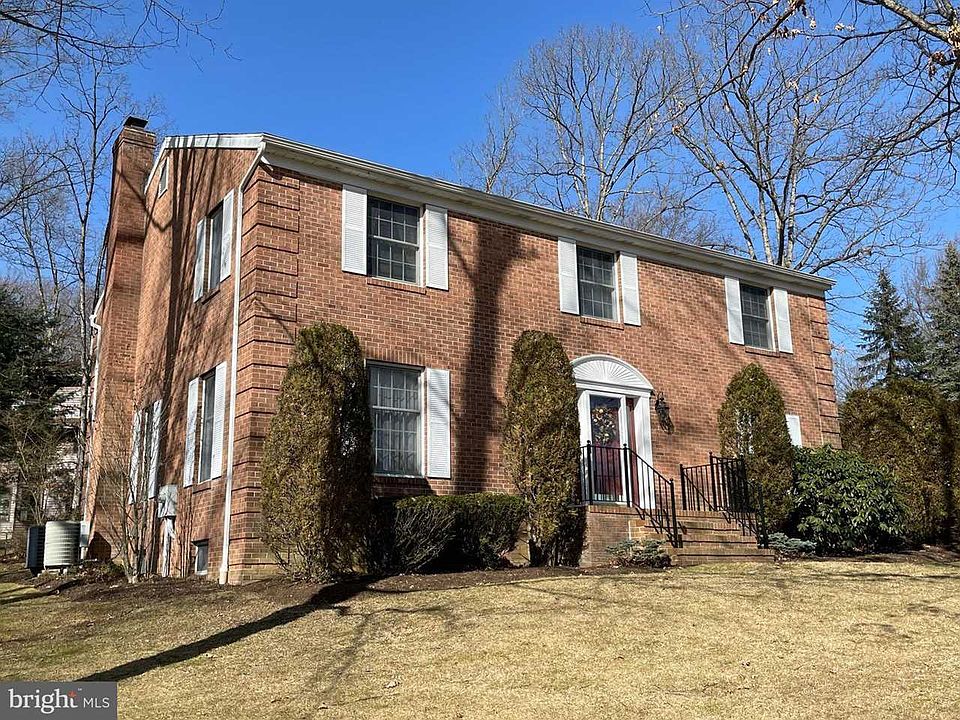 1st image of 2457 Sassafras Ct