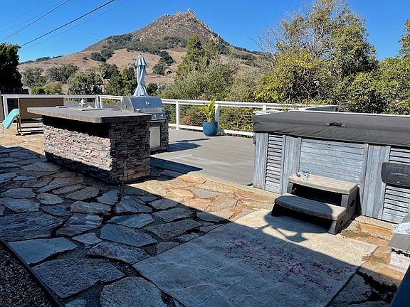 2nd image of 138 Del Sur Way
