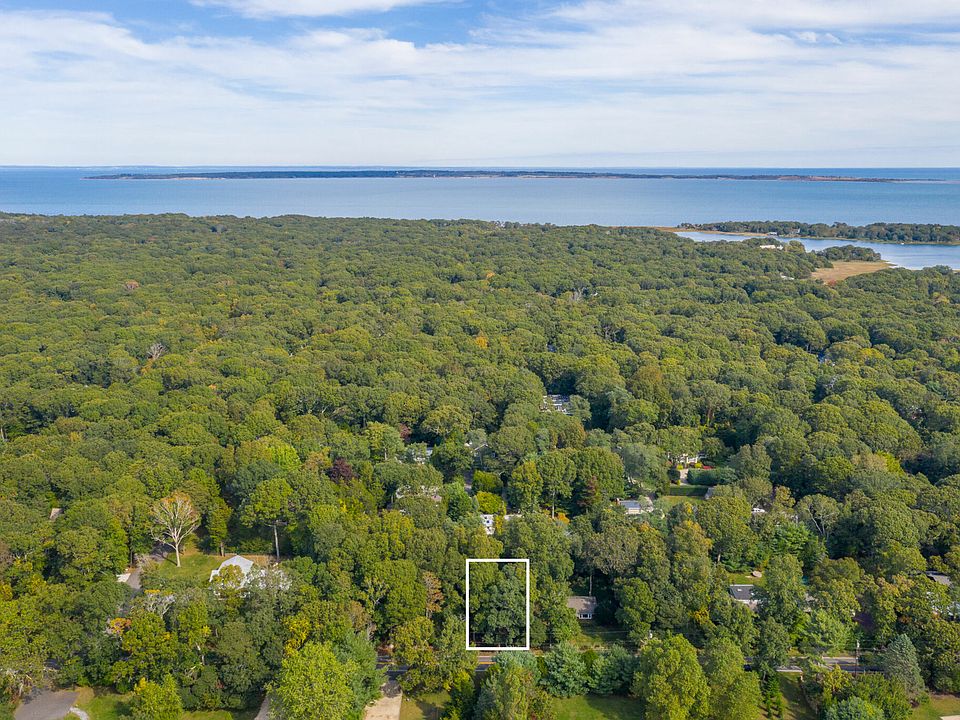2nd image of 159 Hog Creek Rd