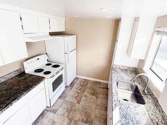 4th image of 2952 Neet Ave APT 1