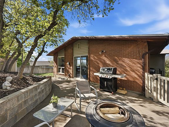 2nd image of 2198 Elaine Dr
