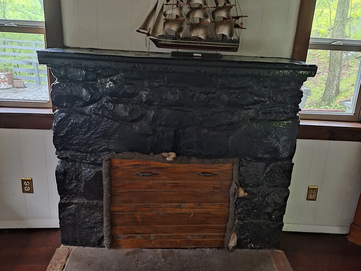 33 Oakwood — Photo 2