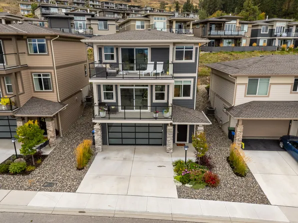 1469 Tower Ranch Dr, Kelowna, BC V1P 1T8