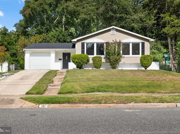 12 Nottingham Way, Turnersville, NJ 08012