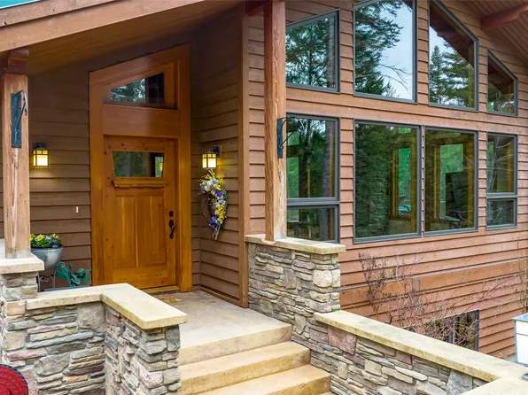 3239 Winterhawk Dr, Bigfork, MT 59911