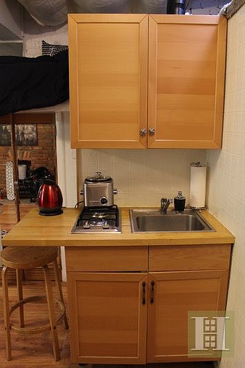 2nd image of 149-151 E 62nd St #4B