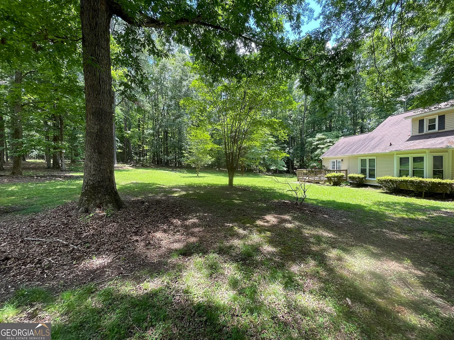 3 bed, 2.5 bath, 1630 sqft, $3,500 — Photo 3