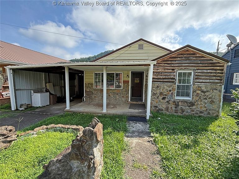 Listing photo 3