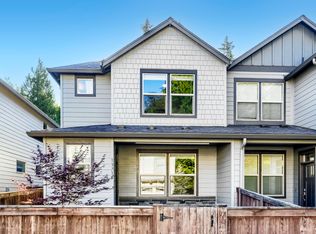 13715 NW 7th Pl, Vancouver, WA 98685