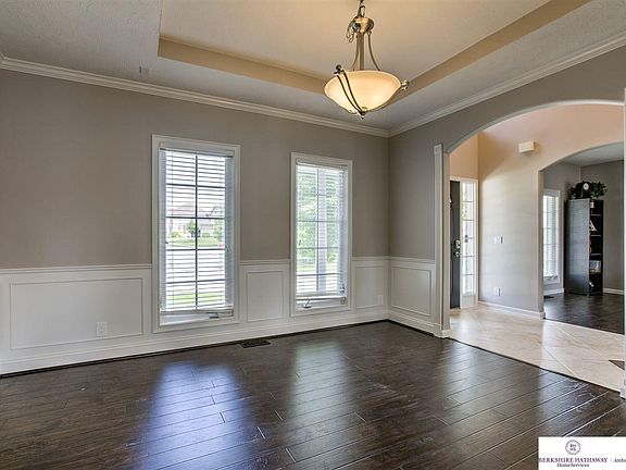 5th image of 18605 Hoich Dr
