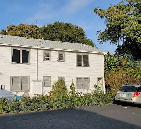 1519 Bath St #B — Photo 6
