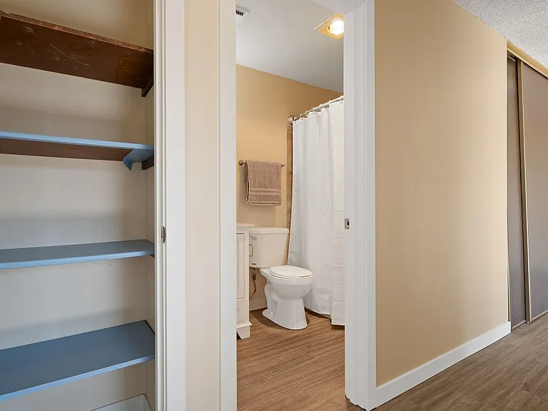Stonebridge Apartments — Photo 73
