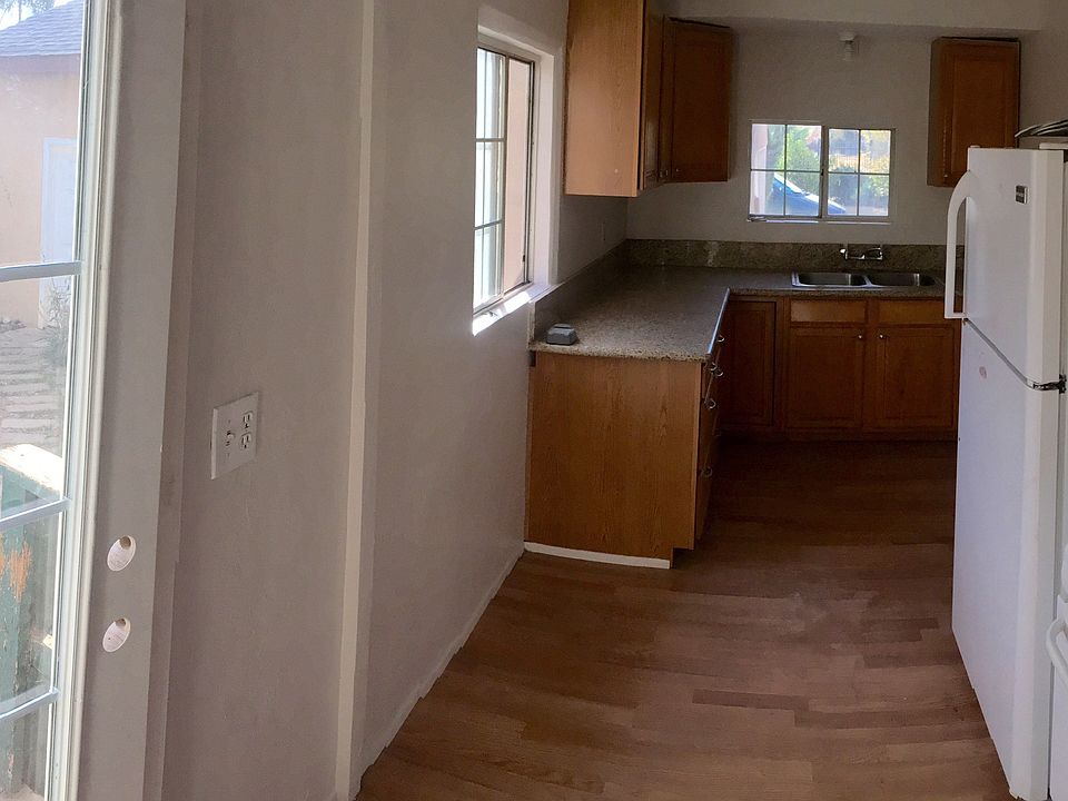 Kitchen area.