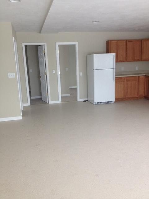 Entry to bedrooms