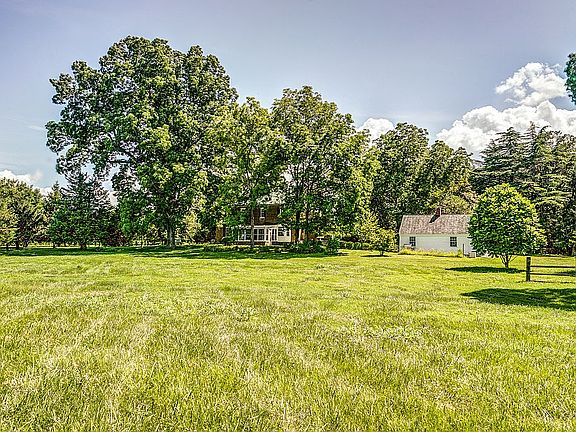 House & Guest Cottage