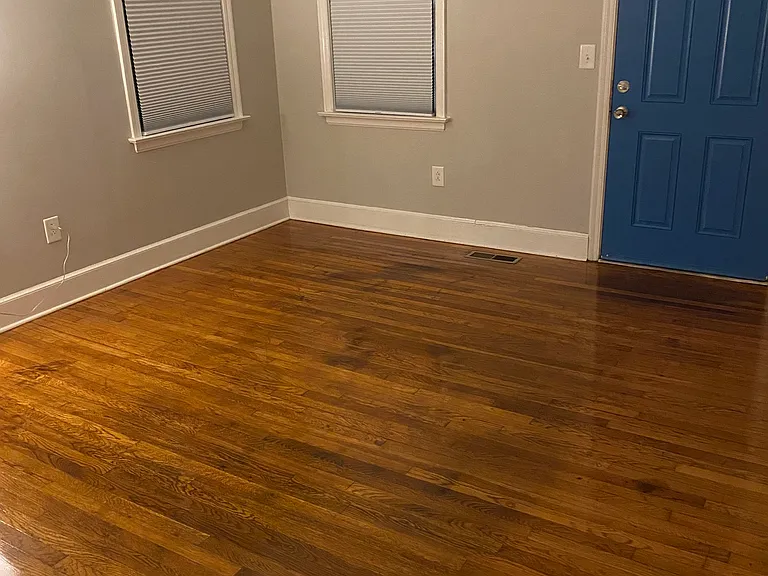 living room lots of window
