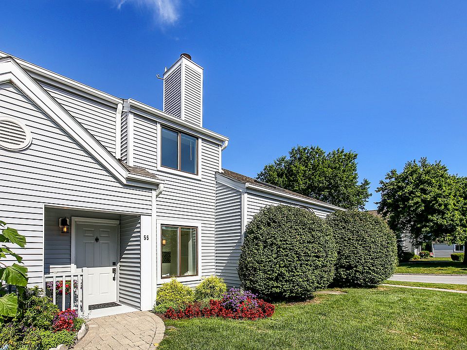 1st image of 55 Tennis Court Ln