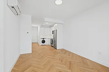 Rented by Akelius Real Estate Management