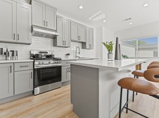 424 W Wilshire Ave #A, Fullerton, CA 92832