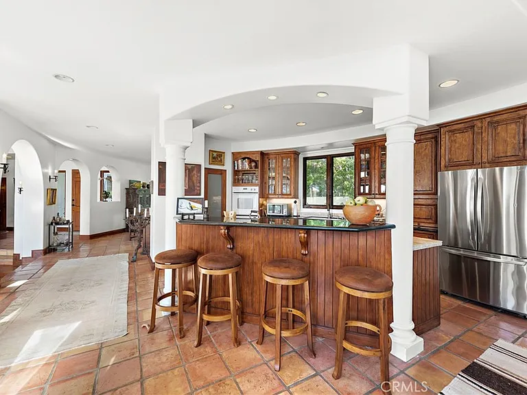 1280 Morningside Dr — Photo 10