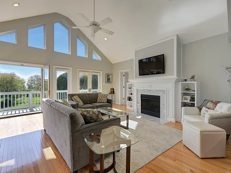 10 Upper Firestone Rd — Photo 6
