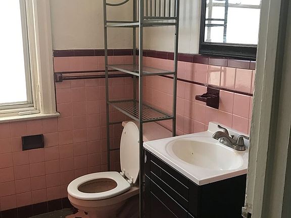 4th image of 410 South St APT C
