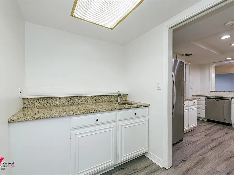 65 Tealwood St — Photo 14