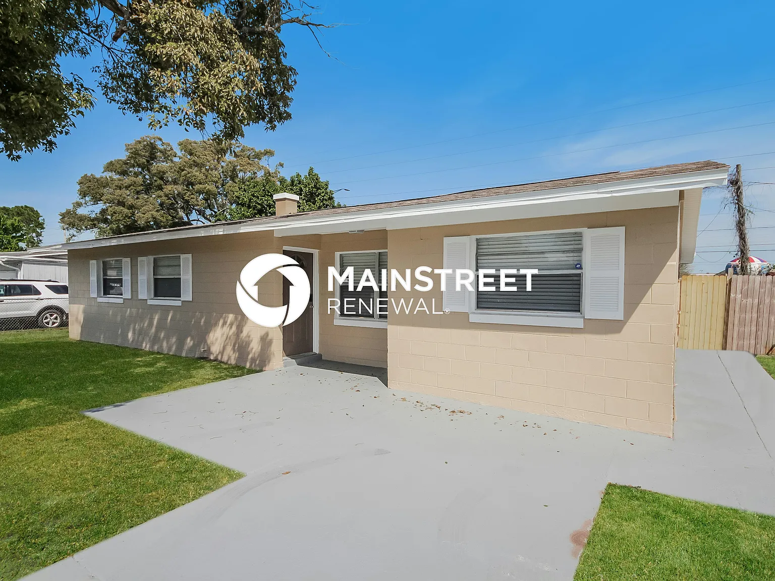 5013 Falmouth Dr — Photo 1