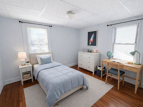 3rd image of 46 Norwood Ave #2