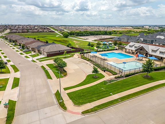 2nd image of 10025 Poinsett Way