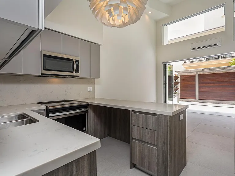 900 Wilshire Blvd #1 — Photo 9
