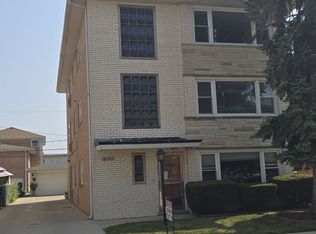 8147 Walsh Ln, River Grove, IL 60171