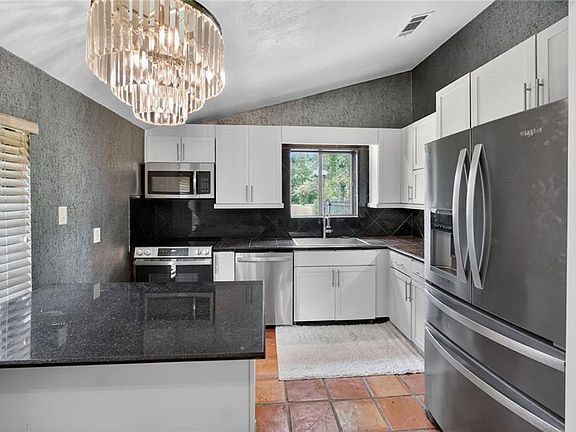 5th image of 28267 Stanga Ln