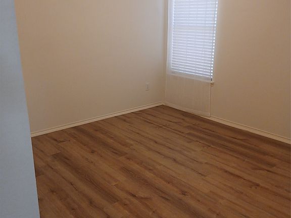 5th image of 12591 Red Hawk Dr