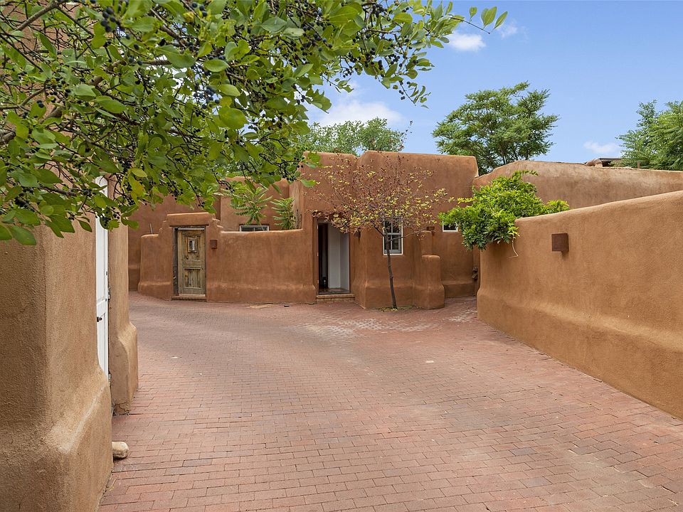 610 Agua Fria St APT D, Santa Fe, NM 87501 Zillow