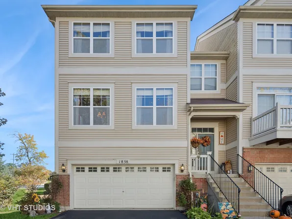 1858 Watercolor Pl, Grayslake, IL 60030