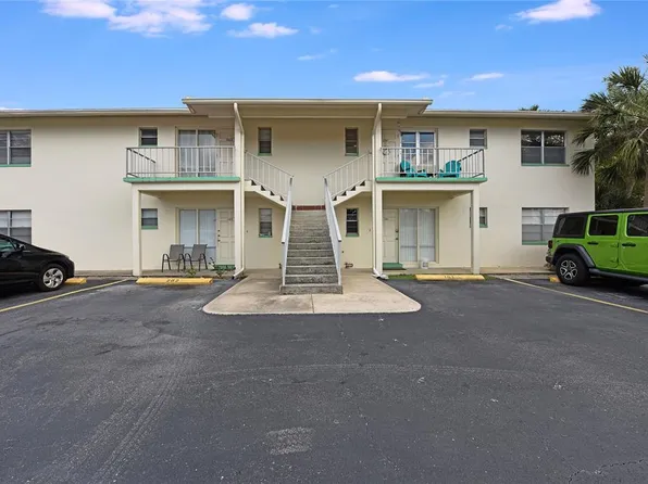 8303 Bardmoor Blvd APT 201, Seminole, FL 33777