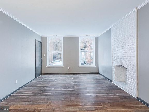 4th image of 1722 Aliceanna St APT 1