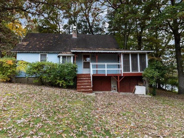 18284 Chickasaw Trl, Culver, IN 46511