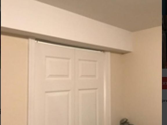 2nd image of 3203 Patrick Henry Dr
