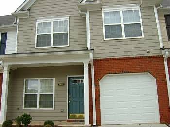 1st image of 2330 Suwanee Pointe Dr