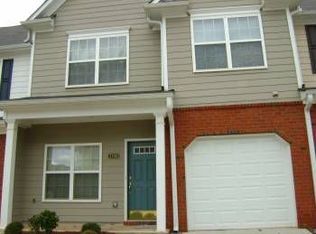 2330 Suwanee Pointe Dr, Lawrenceville, GA 30043