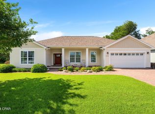 1111 Cove Pointe Dr, Panama City, FL 32401