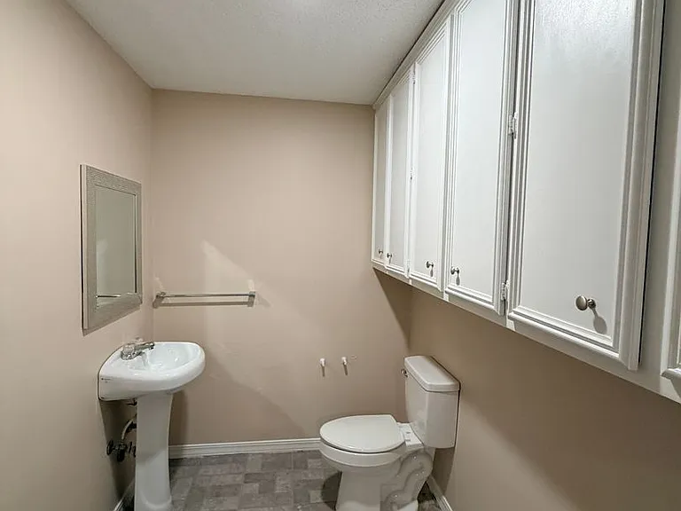 5047 Town North Dr — Photo 29