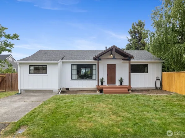 314 4th St., Steilacoom, WA 98388